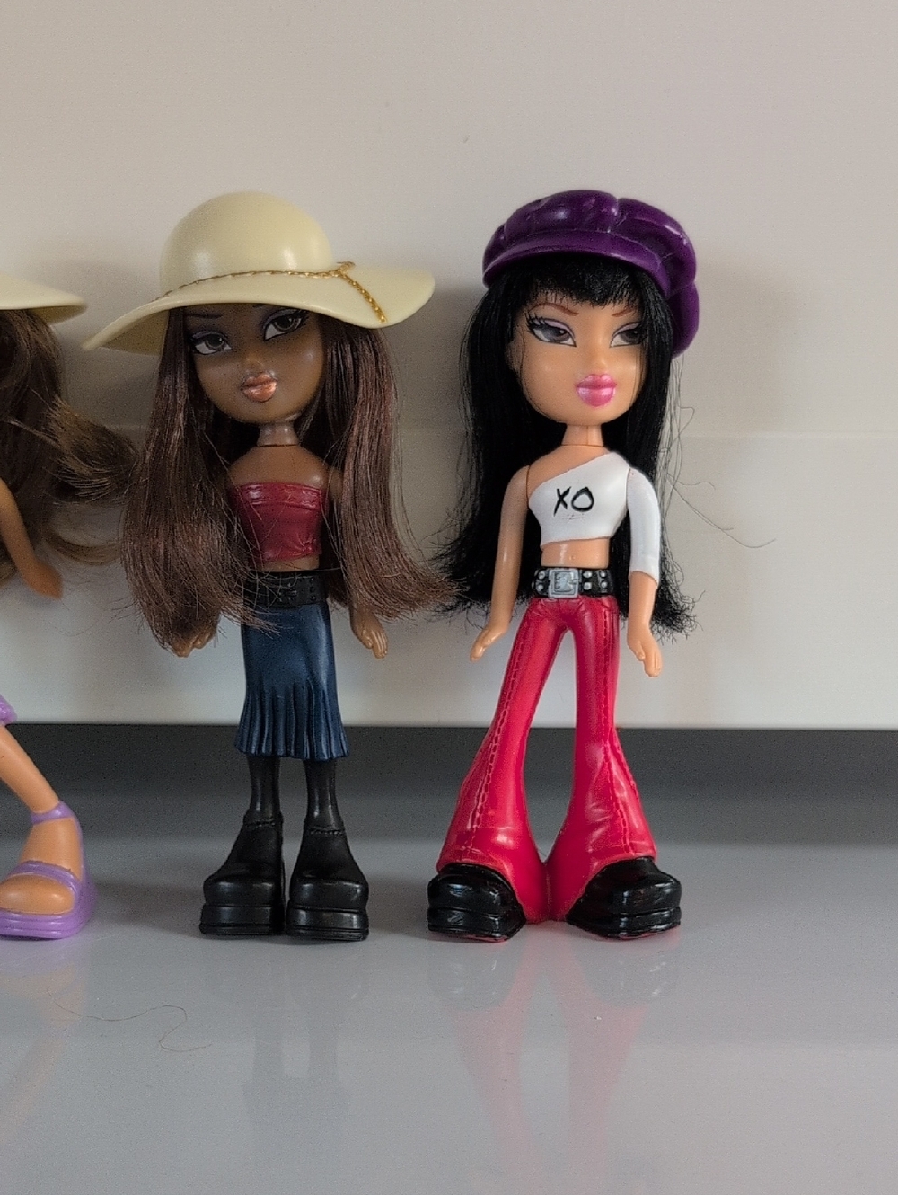 Vintage 2003 Mini Bratz Dolls Set Of 4 Mini McDonald's (No Clothing Accessories) - Picture 3 of 6
